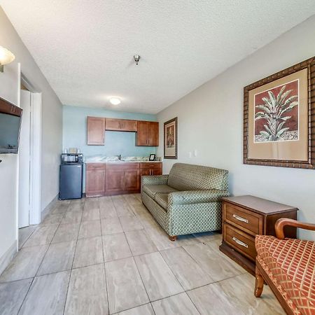 Rodeway Inn & Suites Haines City Exterior foto